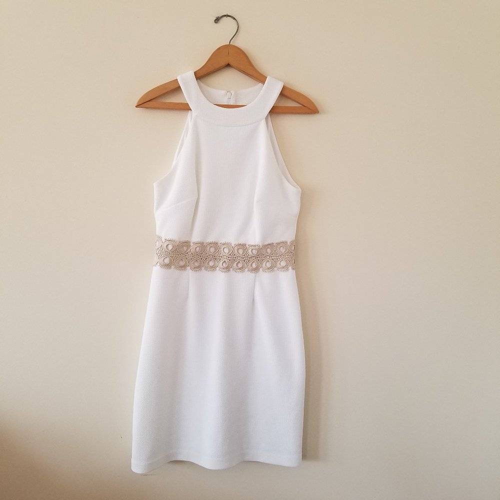 Vince Camuto Ivory Gold Lace High Neck Shift Dress